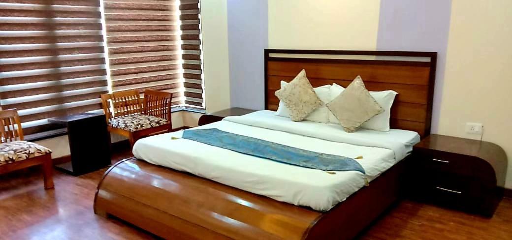 Wildleaf Kasauli Valley Homz Bed and Breakfast Eksteriør billede