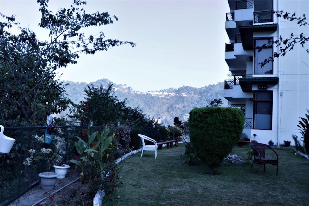 Wildleaf Kasauli Valley Homz Bed and Breakfast Eksteriør billede